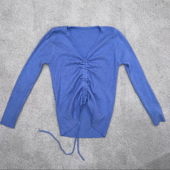 Long Sleeve Ruched Sweater LIKE NEW - Picture 2 of 2